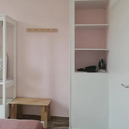 Apartment Pink Mood Como